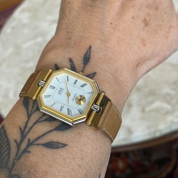 Vintage JAZ Paris Octagon Tank Watch Unisex - Picture 10 of 11